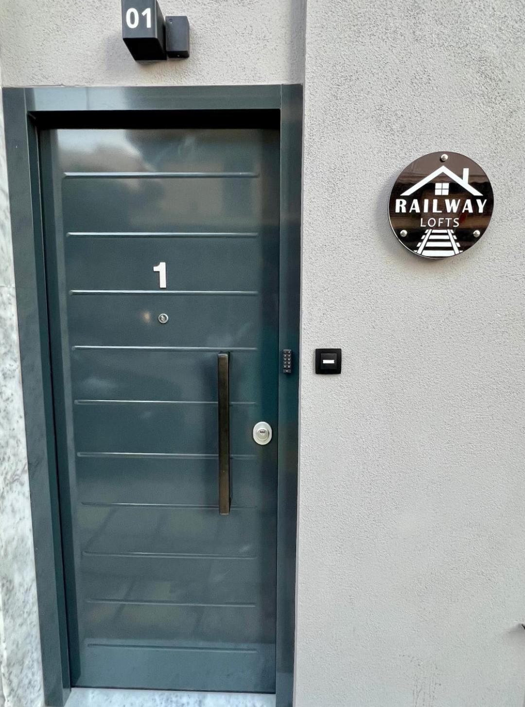 Railway Lofts Apartman Szaloniki Kültér fotó